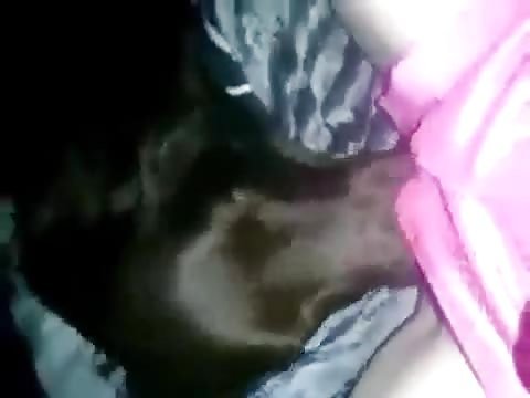 Slut spreads thighs as wide as she only can to invite her do