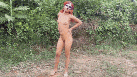 Clasping Clara - Isabella Production - Exclusive