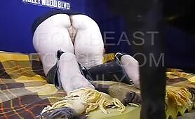 BLACK STUD AND KNOT WRANGLER